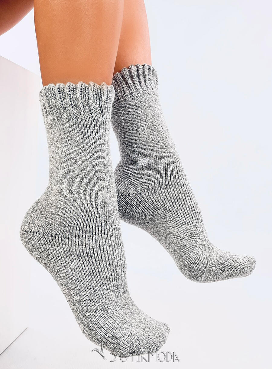 Wintersocken aus Wolle Grau