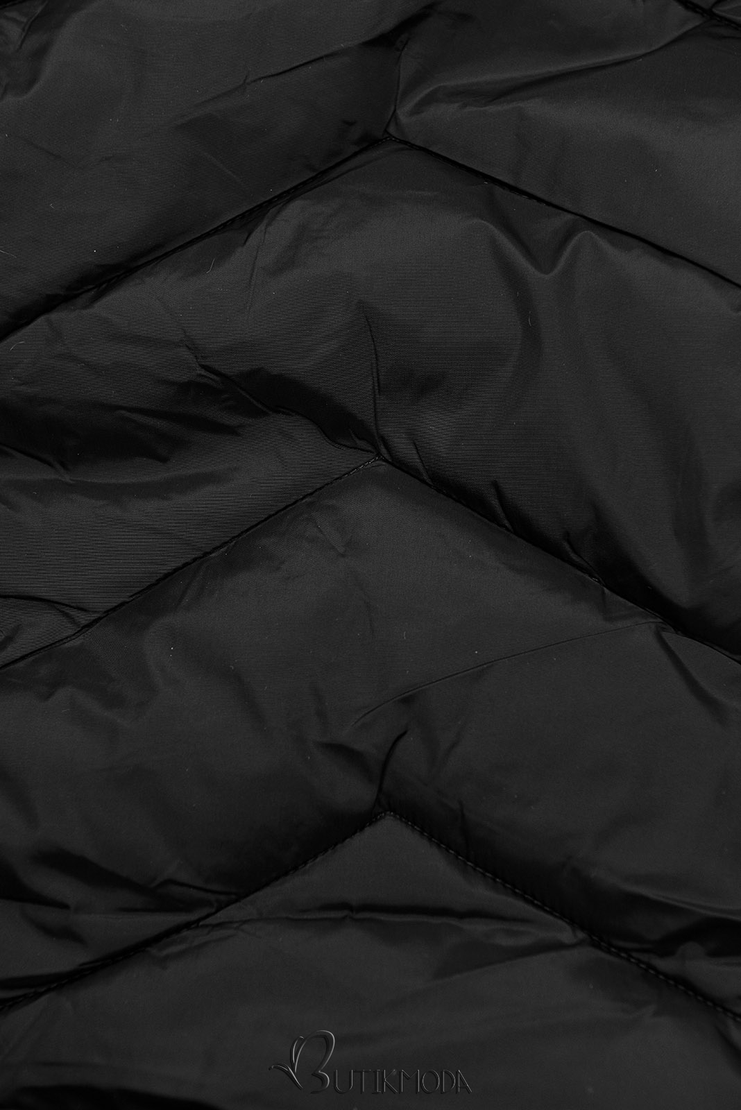 Gesteppte Winterjacke mit abnehmbarer Kapuze schwarz