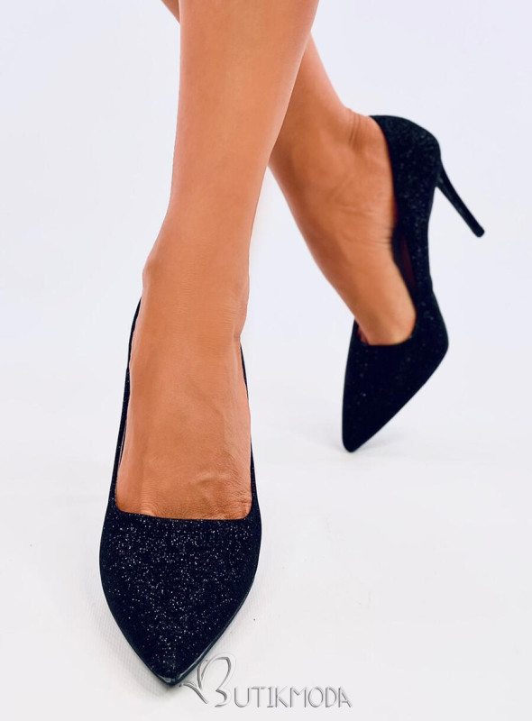 Schwarze elegante glänzende Pumps