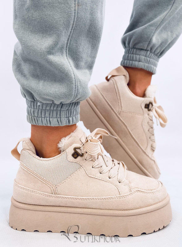 Wintersneaker mit hohem Plateau Beige