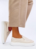 Perforierte Slip-On-Sneaker Beige