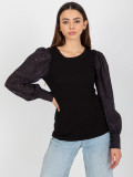 Schwarze elegante Bluse mit Spitzenärmeln OCH BELLA