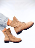 Warme Schnürstiefel in Beige