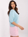 Stylischer Pullover in hellblau