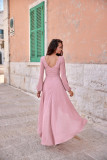 Asymmetrisches Maxi-Kleid mit langen Ärmeln in Dunkelrosa