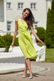Midi-Kleid in Limettengrün mit Wickelausschnitt und breiten Trägern