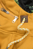 Verlängerte Sweatjacke mit hohem Kragen und Kapuze gelb