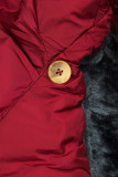 Winterjacke mit hohem Kragen rot