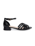 Elegante schwarze Sandalen mit niedrigem Absatz