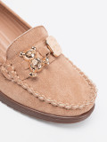 Beige Slipper mit Keilabsatz aus feinem Wildleder