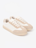 Helle beige durchbrochene Sneakers