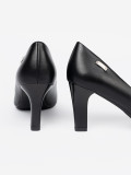 Stilvolle schwarze Pumps