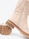 Moderne hellbeige Stiefeletten mit einfachem Design