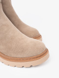 Minimalistische beige Stiefeletten aus weichem Wildleder