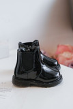 Lackierte gefütterte schwarze Stiefelette