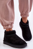 Niedrige Winterstiefel aus schwarzem Veloursleder