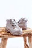 Silberne Stiefelette mit Reißverschluss