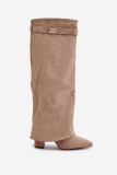 Beige Stiefel mit Blockabsatz und umgeschlagenem Schaft