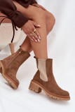 Braune Stiefelette aus Veloursleder mit Blockabsatz