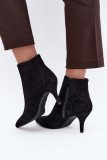 Stiefelette mit Stiletto-Absatz aus schwarzem Kunstveloursleder
