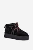 Schwarze Schneestiefel aus Veloursleder mit Schnürung und Plateausohle