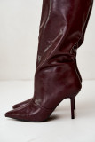 Gefütterte bordeauxrote Overknee-Stiefel mit Stilettoabsatz