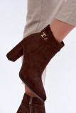 Stiefelette mit Blockabsatz und dekorativem Riemen, braun