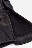 Gefütterte Stiefel mit Absatz und dekorativem Riemen schwarz
