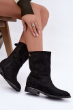 Gefütterte schwarze Stiefelette mit flachem Absatz aus Wildlederoptik