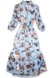 Blumiges Midikleid hellblau