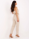 Helle beige Overall mit Gürtel von RUE PARIS