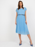 Himmelblaue ausgestellte Kleid mit Falten