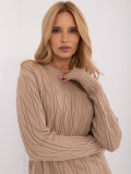 Bequemer Pullover in Camel-Farbe
