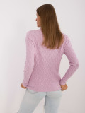 Eleganter lila Pullover mit Rollkragen
