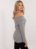 Eleganter grauer Pullover mit langen Ärmeln