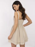 Beige Cocktailkleid mit Volants