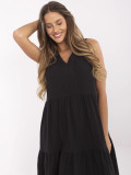 Elegantes schwarzes ausgestelltes Kleid