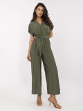 Stylischer khaki Overall mit kurzen Ärmeln