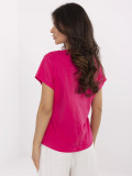 Rosa T-Shirt mit Applikation und Strasssteinen