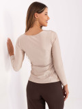 Elegante beige Bluse mit langen Ärmeln