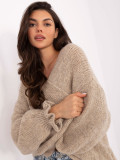 Beiger Cardigan mit Rüschen