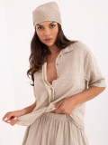 Beige Komplett mit Bluse und Shorts