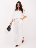 Weißes gestreiftes Set mit Bluse und weiten Hosen