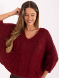 Stylischer bordeauxfarbener Pullover mit 3/4-Ärmeln