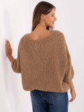 Stylischer camelfarbener Pullover mit 3/4 Ärmeln