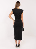 Schwarzes Midi-Kleid mit Rundhalsausschnitt und Raffungen