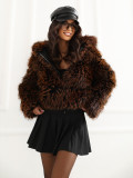 Orangefarbene Wolljacke mit Kapuze