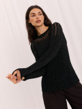 Eleganter schwarzer Pullover mit Rundhalsausschnitt