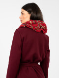 Rotes Tuch mit Print