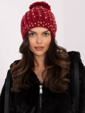Elegante rote Mütze mit Applikation